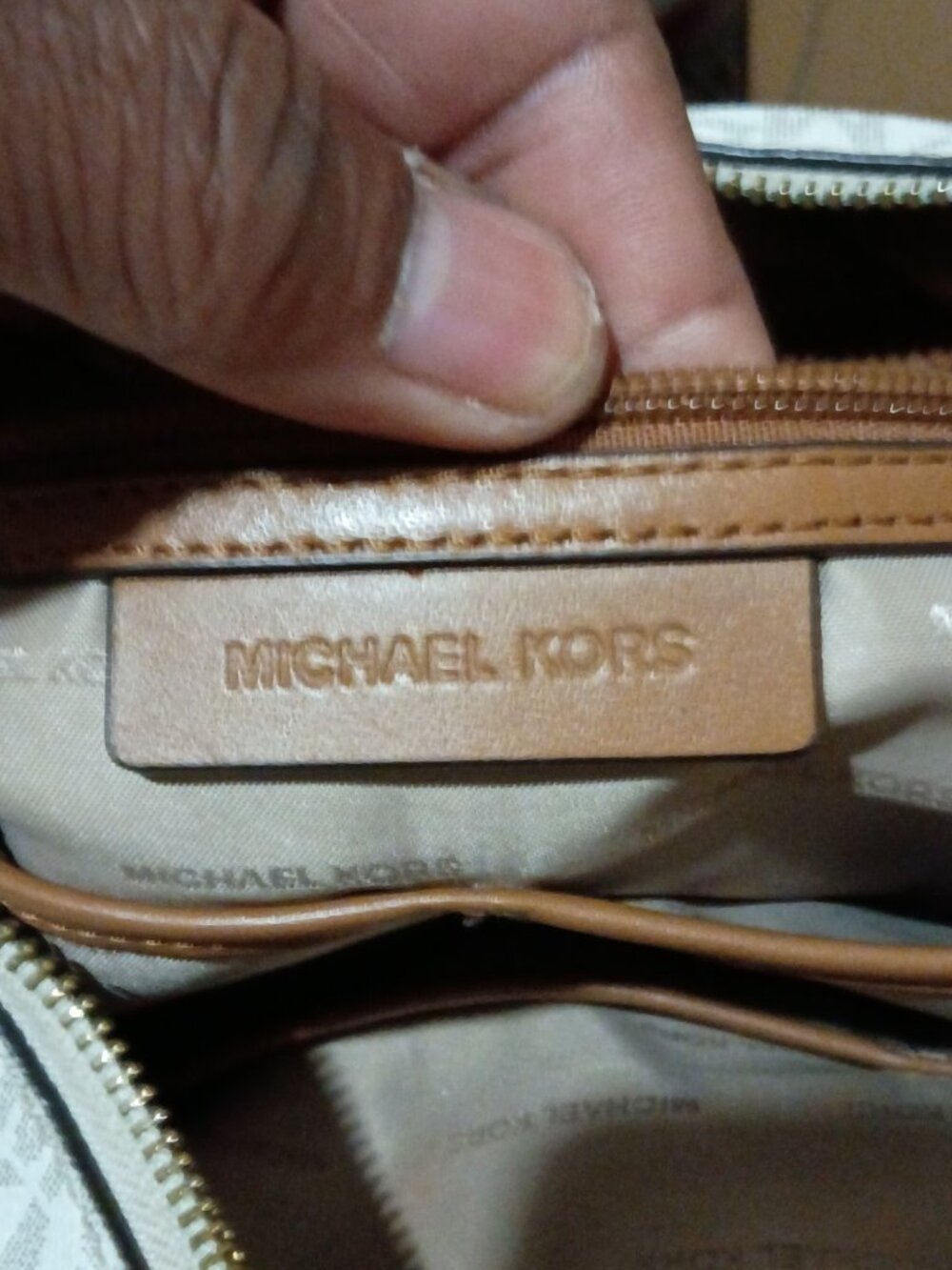 michael kors sienna large cream logo convertible shoulder bag - Picture 13 of 16